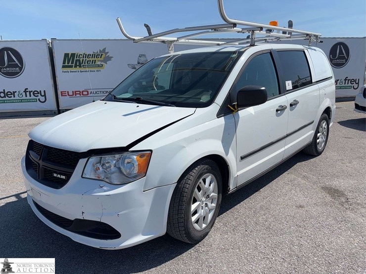 2015-ram-c/v-image-1