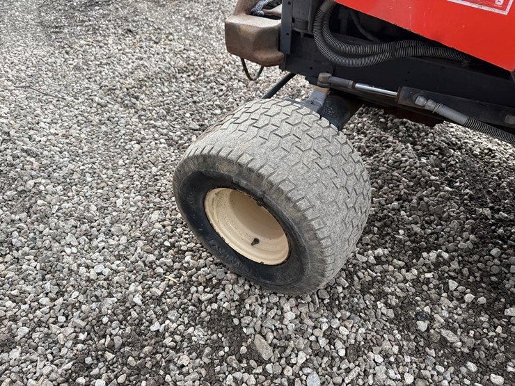 kubota-f3080-image-11