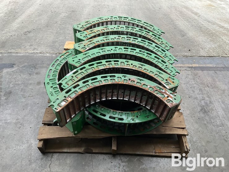 john-deere-x-9-small-wire-concaves-image-2