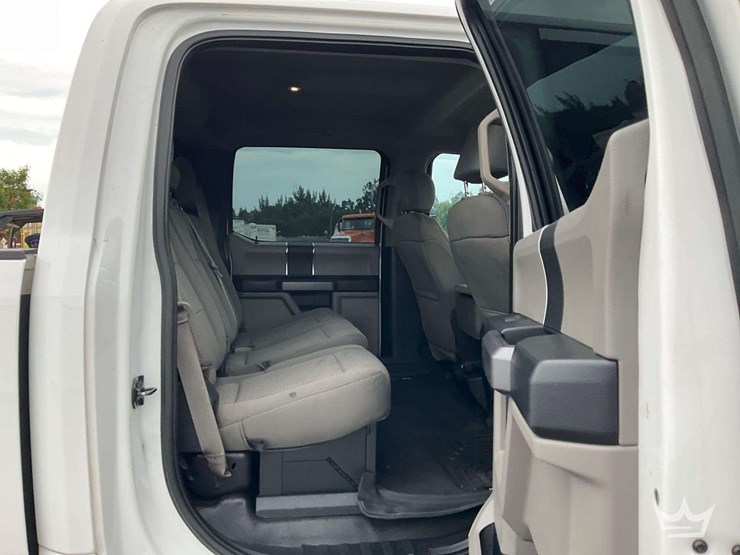 2017-ford-f350-image-25