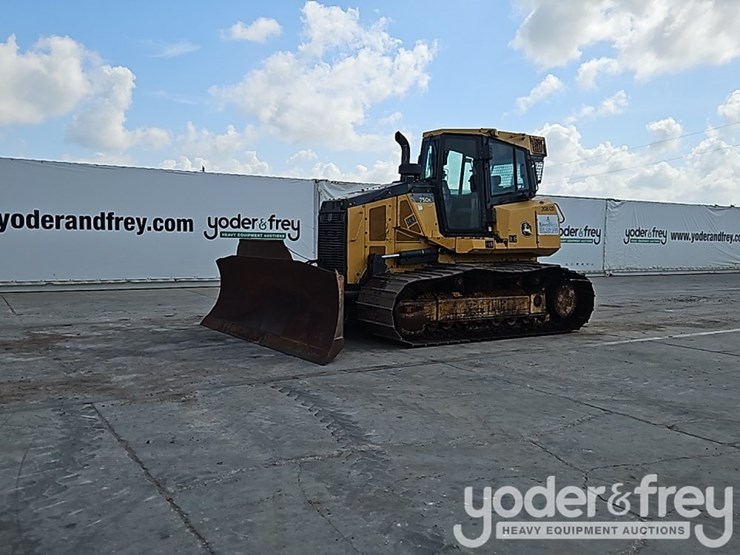 2019-deere-750k-lgp-image-2