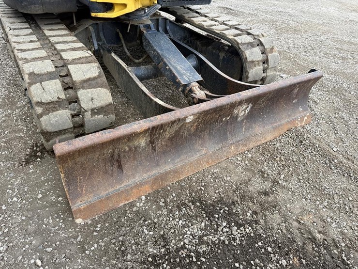 2018-yanmar-sv100-2a-image-9
