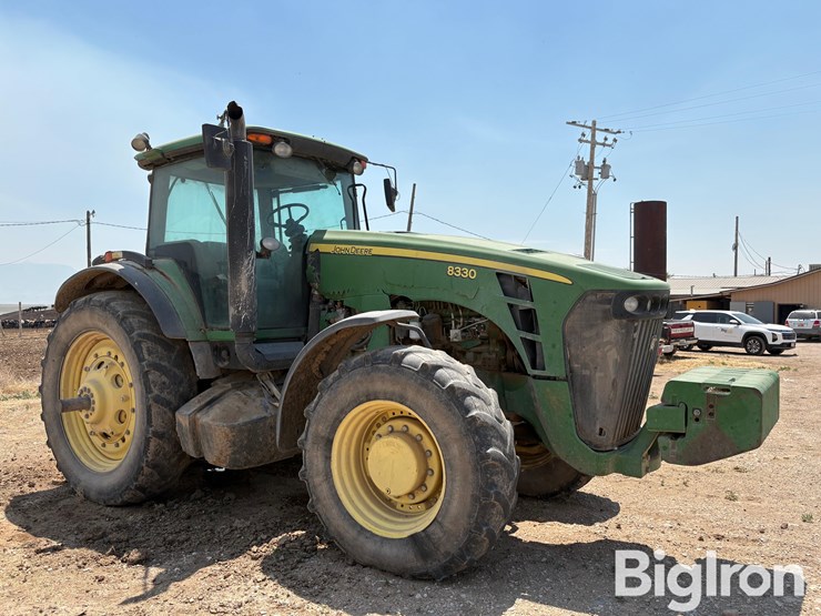 2007-john-deere-8330-image-3