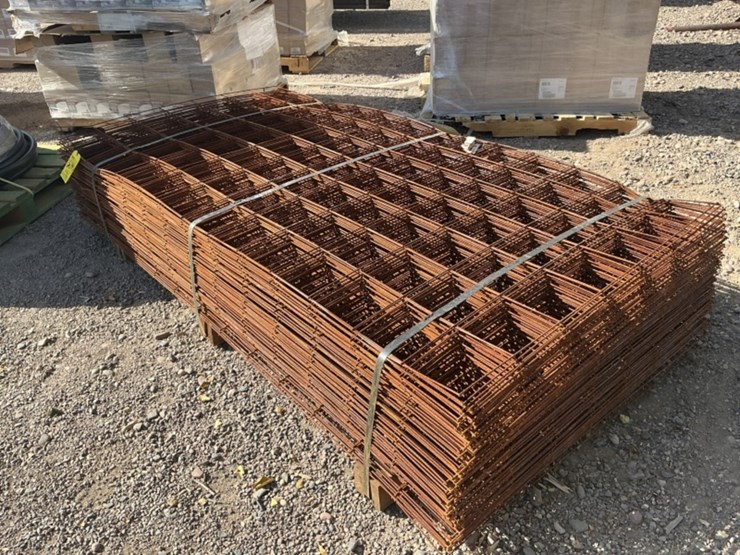 bundle-of-42in-x-84in-wire-mesh-sheets-image-1
