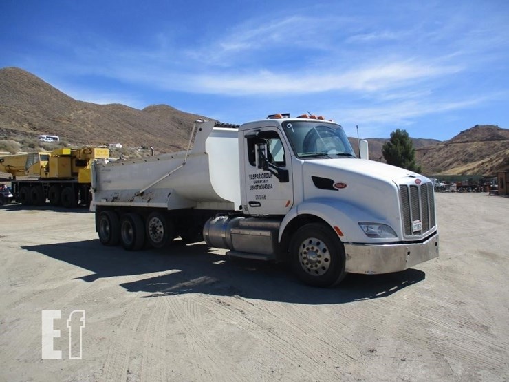 2016-peterbilt-579-image-2