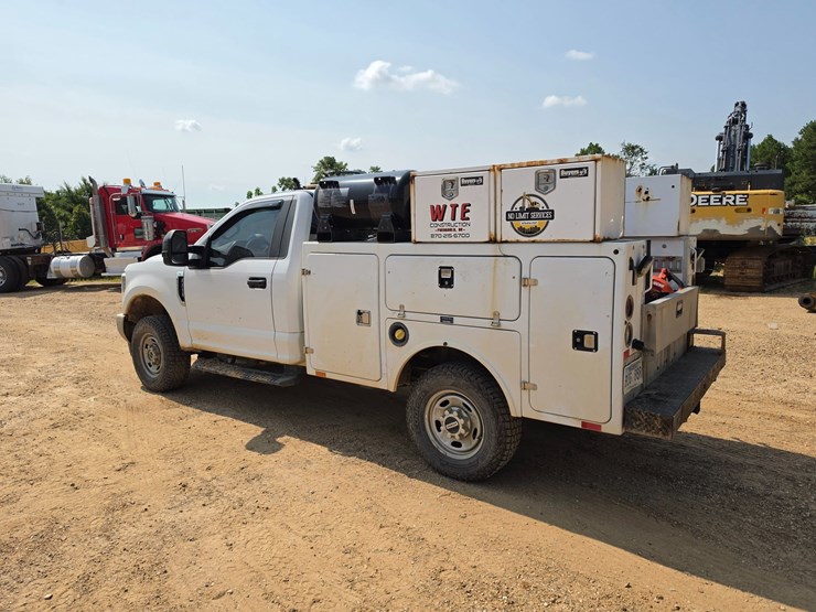2018-ford-f250-image-8