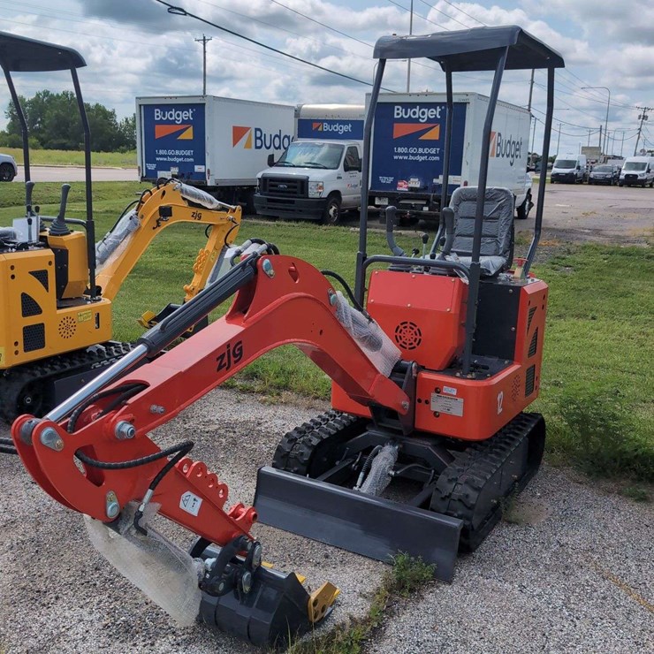 ZJG Mini Excavator ZJ-12 (RED)