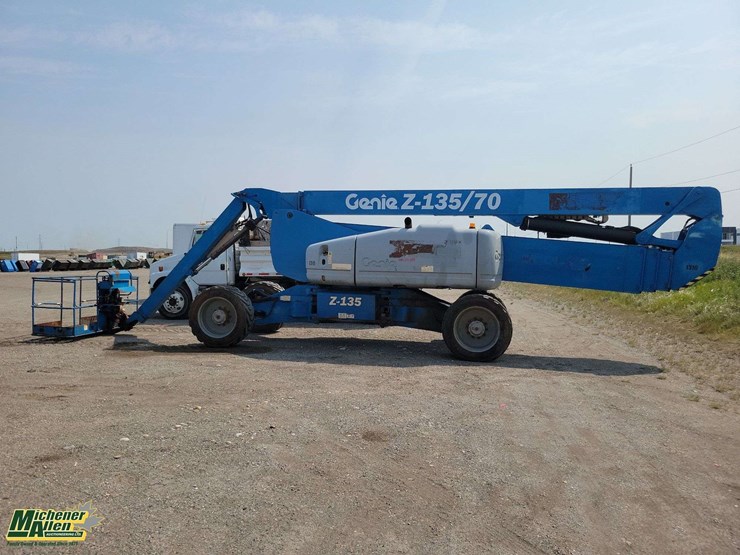 2013-genie-z135/70-image-44