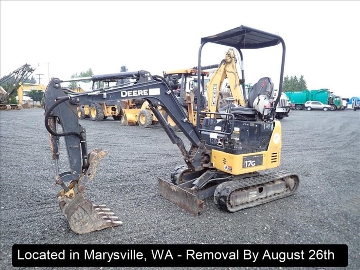 2019-deere-17g-image-1