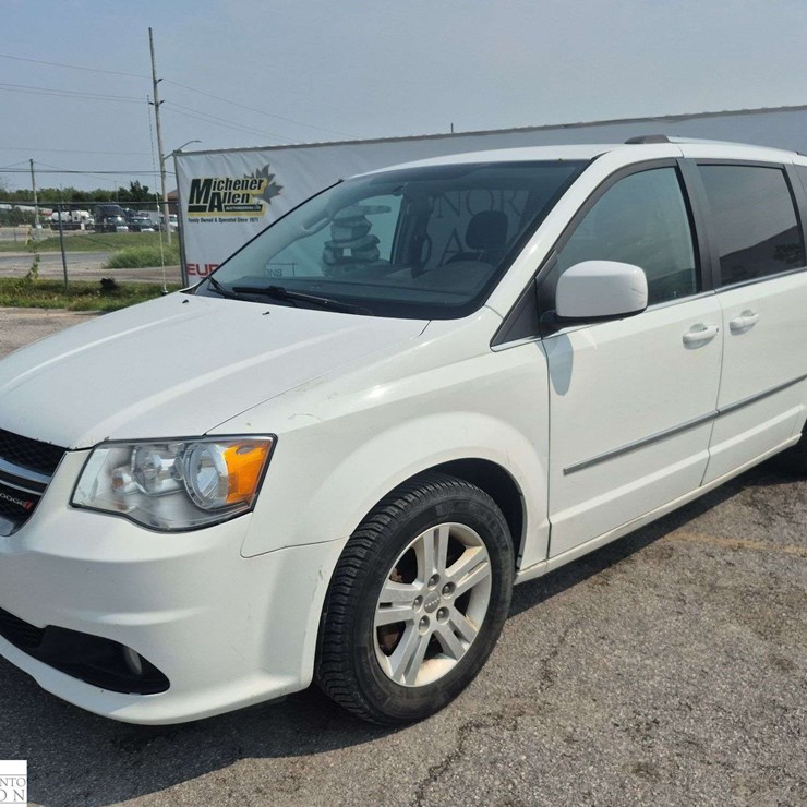 2017 DODGE GRAND CARAVAN CREW