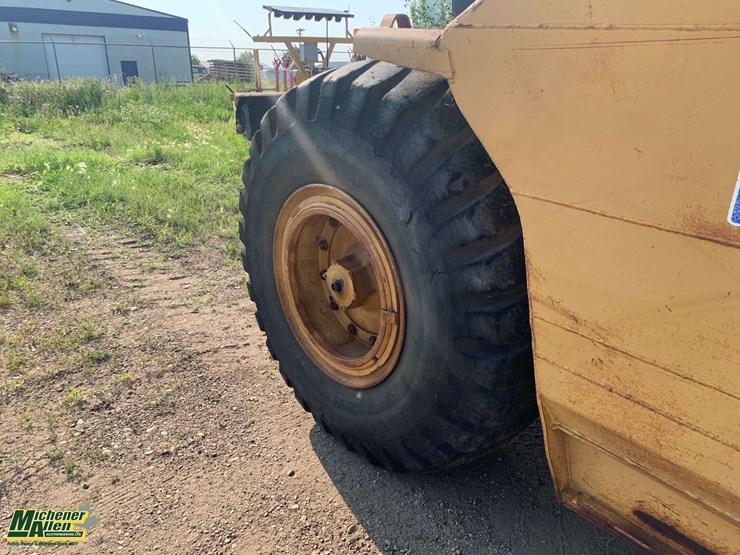 1975-caterpillar-613-image-7