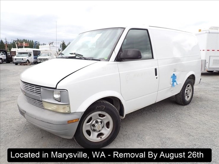 2004-chevrolet-astro-image-1
