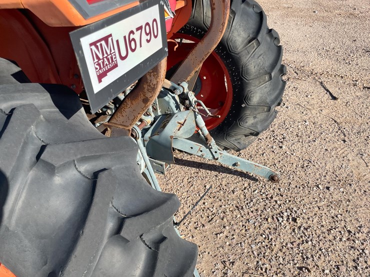 kubota-l2850-image-17