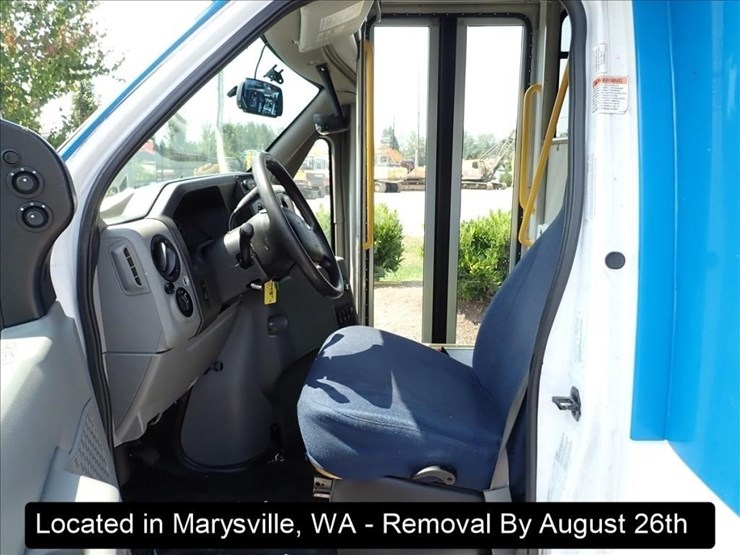 2019-ford-e450-image-3
