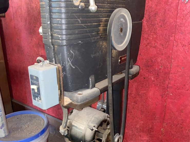 #285-•-crafsman-bandsaw-image-4