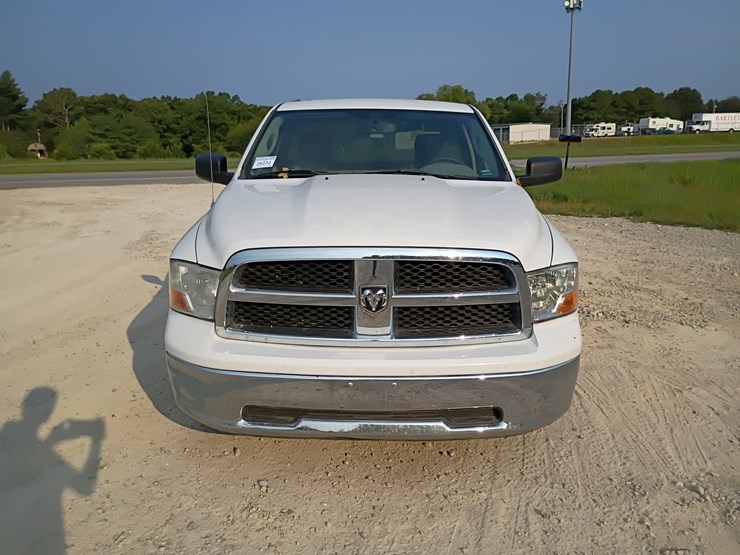 2012-dodge-1500-image-14