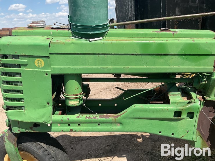 1951-john-deere-b-image-11