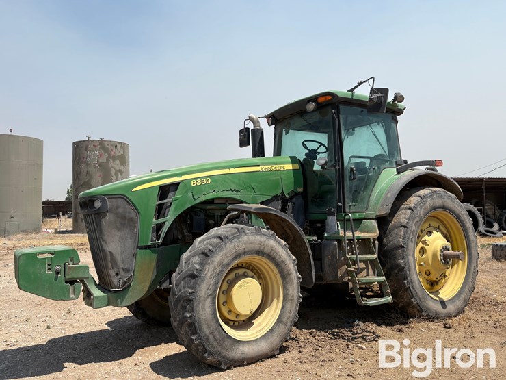 2007-john-deere-8330-image-1