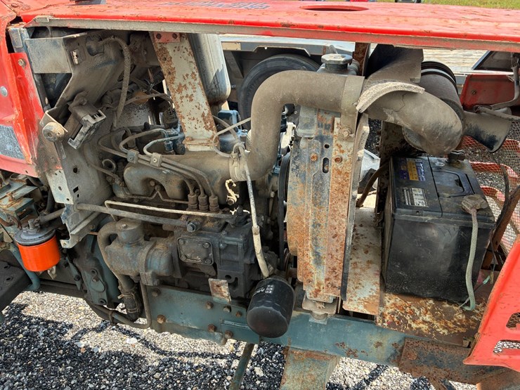 kubota-l2350-image-9