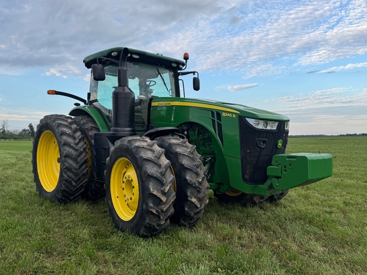 john-deere-8345r-image-9