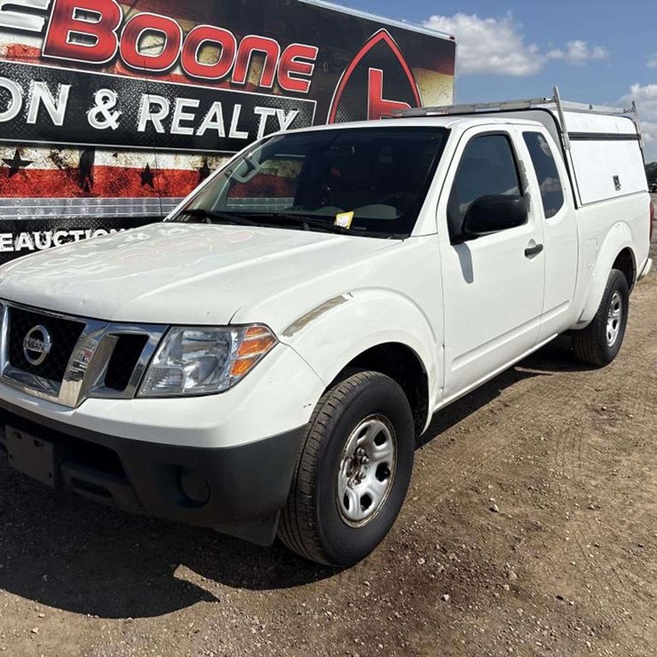 2017 NISSAN FRONTIER
