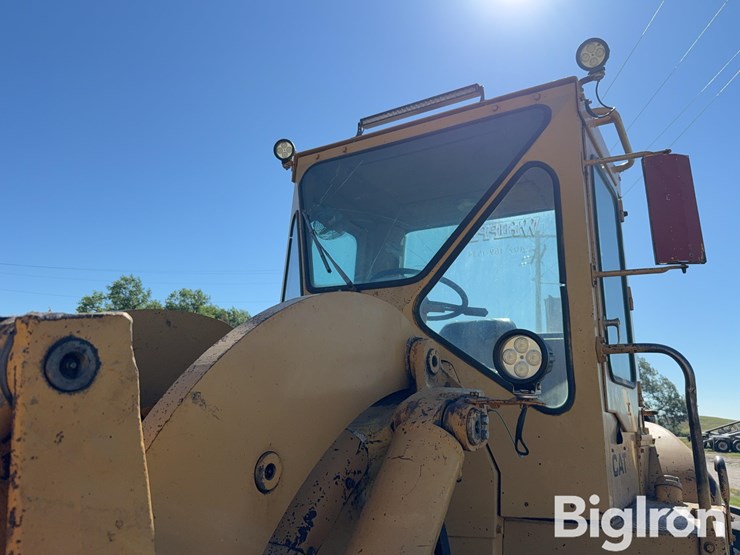 caterpillar-950-image-11