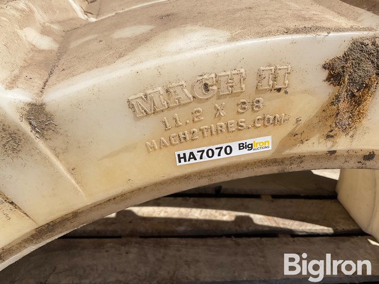 mach-2-solid-pivot-wheel-halves-image-11