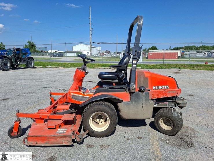 2008-kubota-f3680-image-35