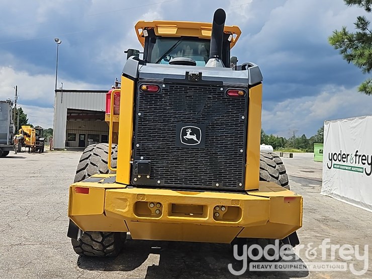 2023-deere-644p-image-4