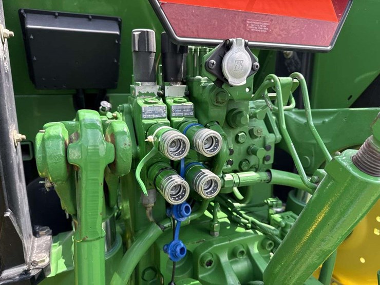 john-deere-7130-image-13