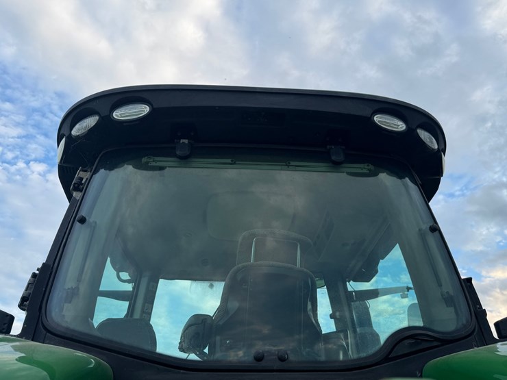 john-deere-8345r-image-52