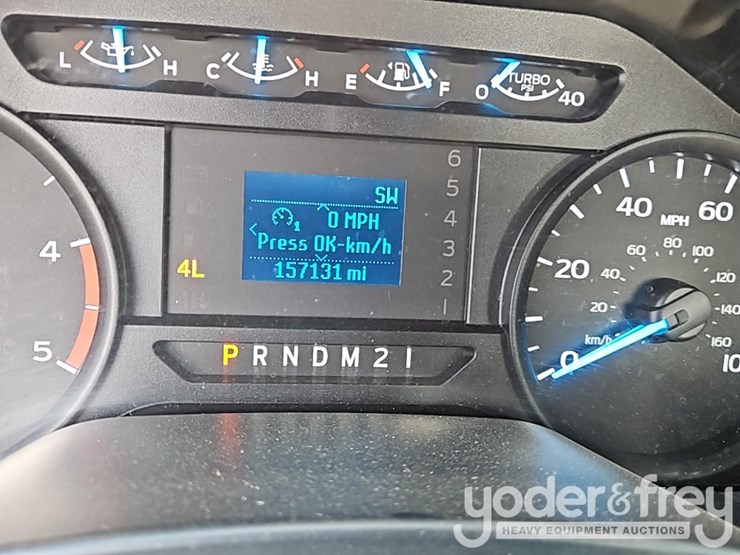 2017-ford-f550-image-28
