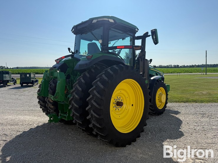 2025-john-deere-8r-250-image-5