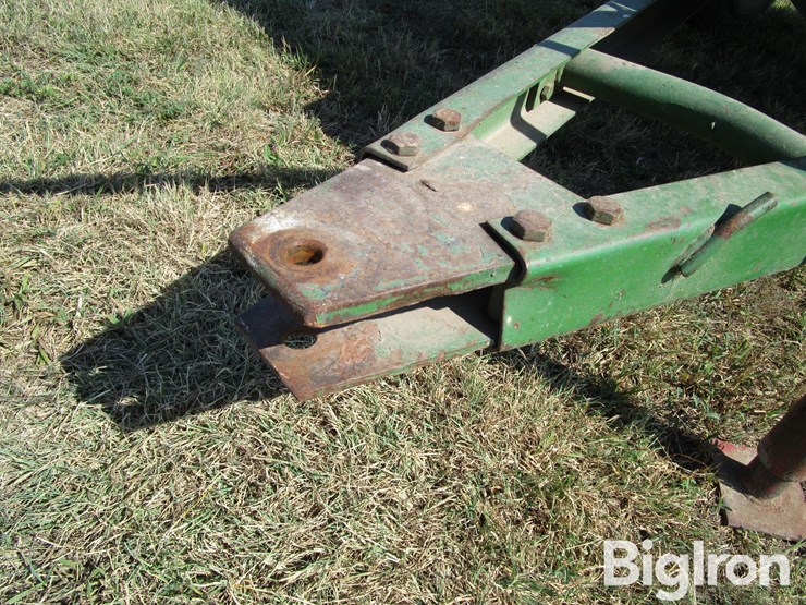 john-deere-68-image-9