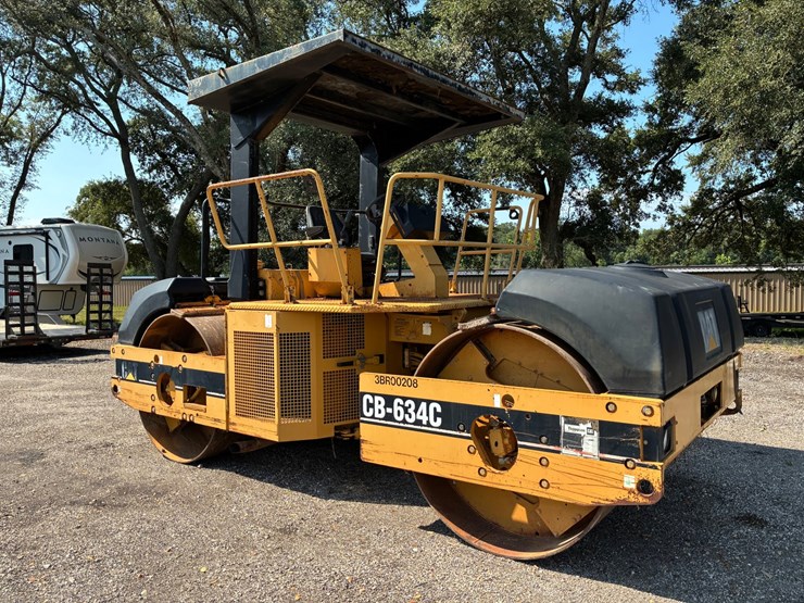 caterpillar-cb-634c-image-3