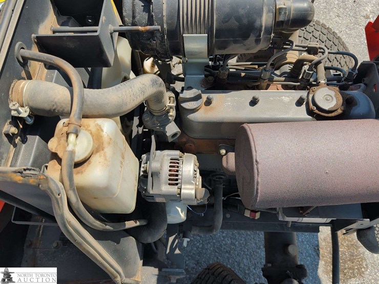 2008-kubota-f3680-image-25