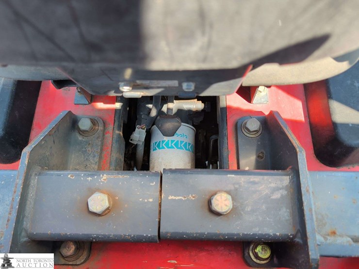 2008-kubota-f3680-image-23