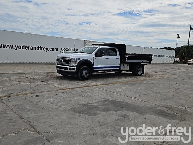 2023-ford-f550-xl-image-2