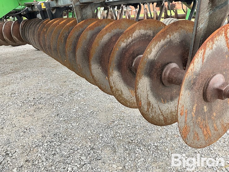 john-deere-630-image-12