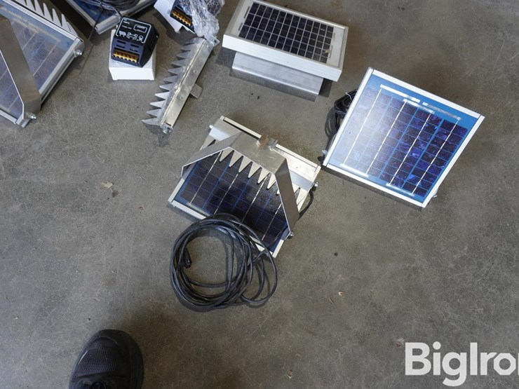 bp-solar-panels-&-inverters-image-9