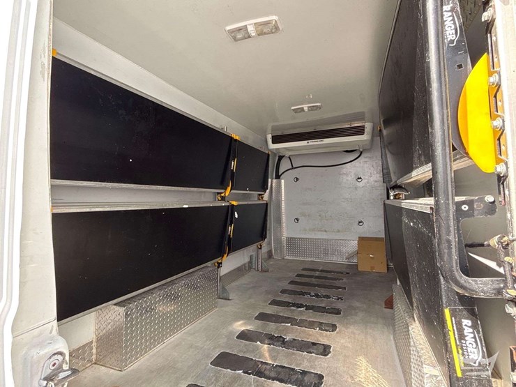 2022-ram-promaster-3500-image-16