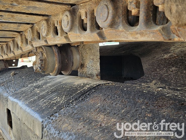 caterpillar-311c-image-13