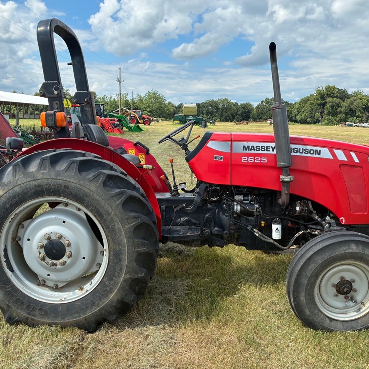 MASSEY-FERGUSON 2625