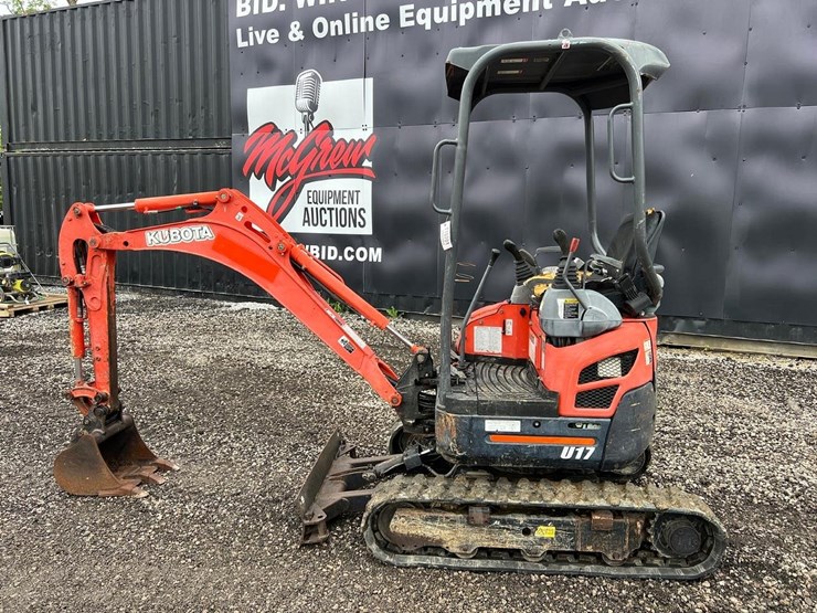 2020-kubota-u17-image-3