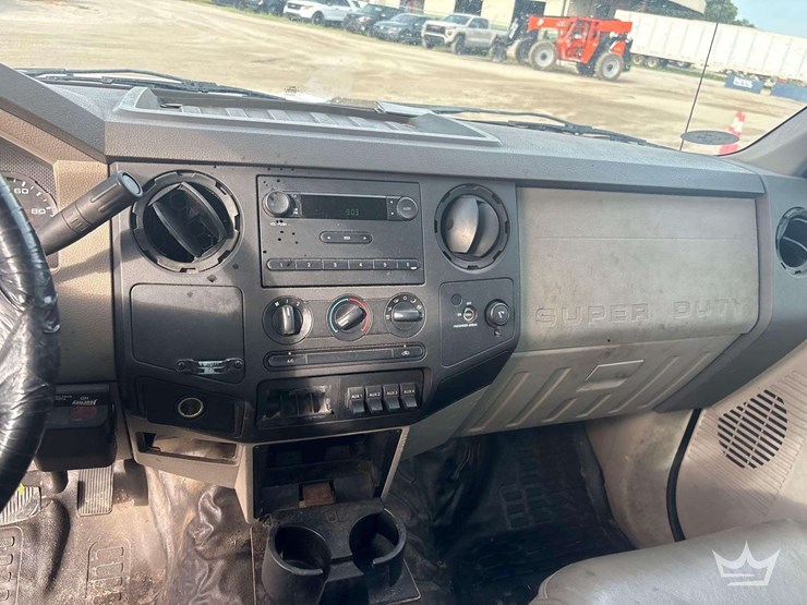 2008-ford-f250-image-24