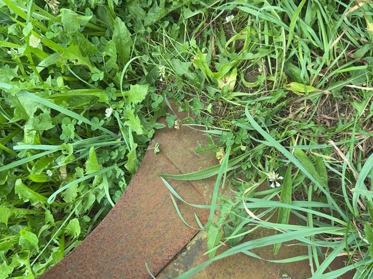 (6)-bottom-ih-plow-image-7