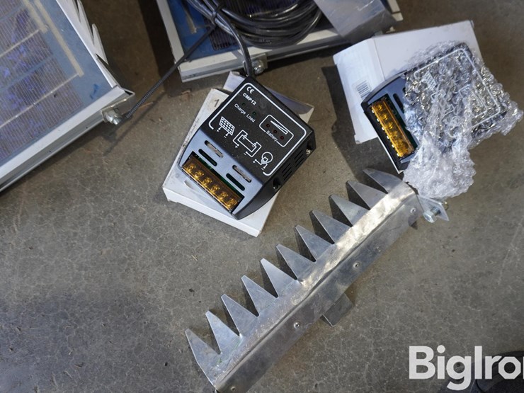 bp-solar-panels-&-inverters-image-14