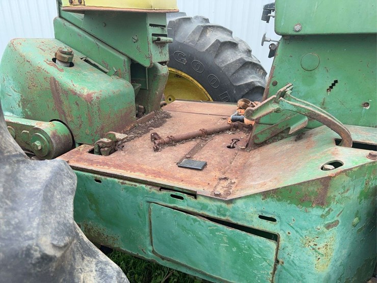 john-deere-5020-image-13