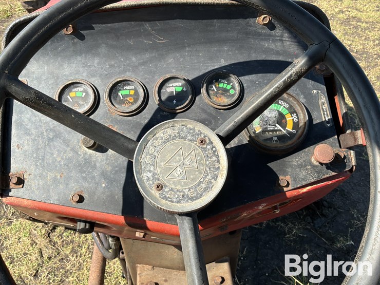 1978-massey-ferguson-135-image-20