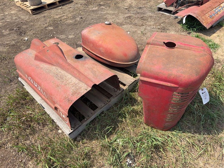 farmall-m-sheet-metal-image-1